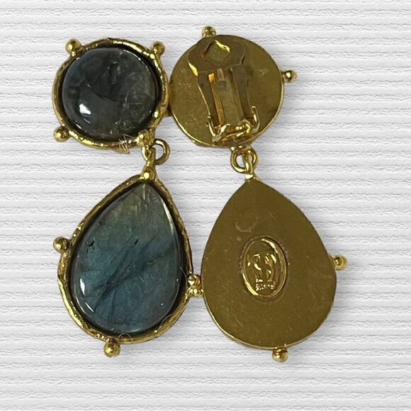 Sylvia Toledano  22kt Gold Plated Green Stone Clip On Earring - Picture 2 of 3
